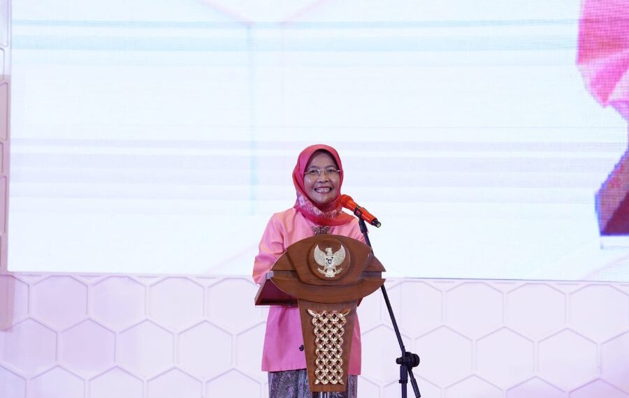 Ketua Komisioner Komisi Nasional Perempuan (Komnas Perempuan), Maria Ulfah Anshor, menyesalkan kasus dugaan kekerasan seksual yang terjadi pada para atlet panjat tebing Indonesia.