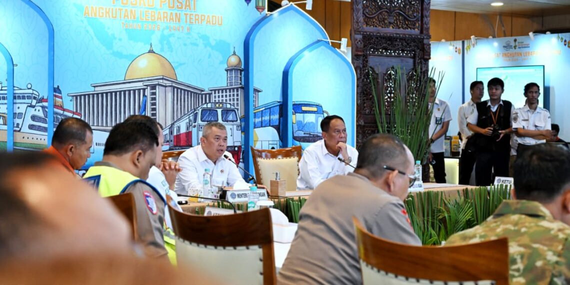 Menteri Perhubungan Dudy Purwagandhi dan Wakil Menteri Perhubungan Suntana.(Foto: Istimewa)