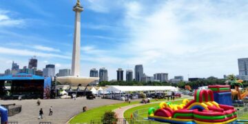 Monumen Nasional atau Monas,
