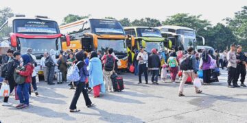 Penumpang memenuhi terminal bus saat musim mudik Lebaran 2026.(Foto: Istimewa)