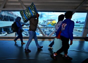 Pemudik angkutan umum.(Foto: Kemenhub)