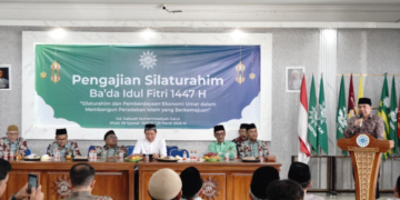 Bupati Garut, Abdusy Syakur Amin, menghadiri Pengajian Silaturahmi Ba'da Idulftiri 1447 Hijriah yang dilaksanakan di Gedung Dakwah Muhammadiyah Garut, Jalan Pembangunan, Kecamatan Tarogong Kidul, Kabupaten Garut, Minggu (29/3/2026).‎(Foto: Muhamad Azi Zulhakim/ Diskominfo Kab. Garut)
