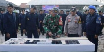 Barang bukti handphone (HP) hasil razia ditemukan di dalam kamar warga binaan Lapas Kelas II-A Subang.(Foto:Istimewa).