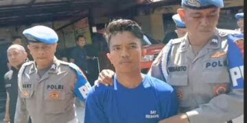 Alvian Maulana Sinaga (24), pecatan polisi pelaku pembunuhan kekasihnya, Putri Apriyani (23).(Foto:Istimewa).