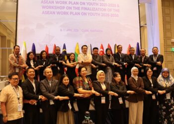 Delegasi Indonesia pada pertemuan yang digelar ASEAN Secretariat diwakili oleh Esa Sukmawijaya selaku Asdep Pengembangan Kepemudaan Global dan Elvi Susanti, Analis Kebijakan Ahli Madya Kemenpora. (foto:istimewa)