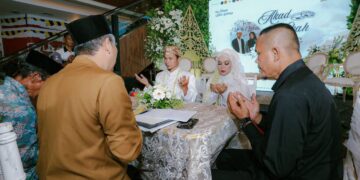Akad nikah.(Foto: Humas Pemkot Bandung)