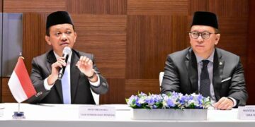 Menteri Energi dan Sumber Daya Mineral (ESDM) Bahlil Lahadalia dan Menteri Investasi Rosan Roeslani.(Foto: Setneg)