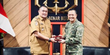 Bupati Bogor, Rudy Susmanto melaksanakan silaturahmi dengan Danjen Kopassus Letjen TNI Djon Afriandi di Mako Kopassus Cijantung, Senin (20/4/2026).(Foto: Humas Pemkab Bogor)