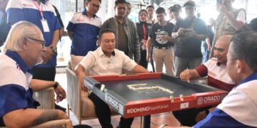 Bupati Kuningan, Dian Rachmat Yanuar, usai deklarasi dan pelantikan Pengurus Cabang ORADO (Organisasi Olahraga Domino) Kabupaten Kuningan masa bakti 2026–2030 yang dirangkaikan dengan Kejuaraan Cabang (Kejurcab) Domino, Sabtu (18/4/2026).(Foto: Humas Pemkab Kuningan)
