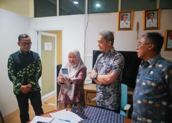 Wakil Menteri Dalam Negeri (Wamendagri), Bima Arya, meninjau langsung pelaksanaan Work From Home (WFH) di lingkungan Pemerintah Kota (Pemkot) Bogor, Jumat (10/4/2026).(Foto: Humas Pemkot Bogor)