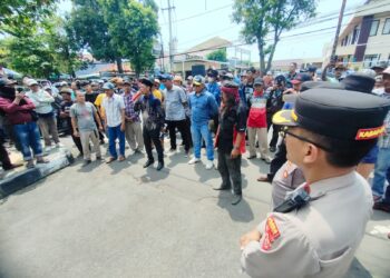 Demo aksi massa GEMI di Alun-alun Indramayu Rabu (15/4/2026).(Foto: Istimewa)