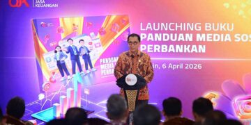 Peluncuran Panduan Media Sosial Perbankan oleh Kepala Eksekutif Pengawas Perbankan OJK Dian Ediana Rae bersama pimpinan industri bank umum di Jakarta, Senin (6/4/2026).(Foto: Dok. OJK)