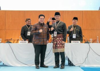 Menpora Erick Thohir mengucapkan selamat atas terpilihnya Menteri Luar Negeri (Menlu) Sugiono sebagai Ketua Umum (Ketum) Pengurus Besar (PB) Ikatan Pencak Silat Indonesia (IPSI) masa bakti 2026-2030. (foto:Andre/kemenpora.go.id)
