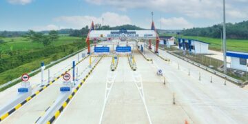 Gerbang jalan tol.(Foto: Kementerian PU)