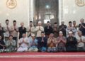 Pengurus DKM dan Jamaah Mukhlishiina Lahuddiin.(Foto:Istimewa).