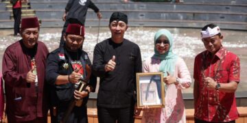 Wali Kota Bogor, Dedie A. Rachim menghadiri Lebaran Golok di Setu Babakan, Perkampungan Betawi, Jagakarsa, Jakarta Selatan, Minggu (12/4/2026).(Foto: Humas Pemkot Bogor)