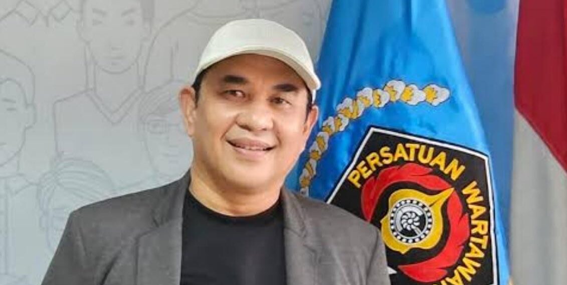 Sekretaris Jenderal (Sekjen) Persatuan Wartawan Indonesia (PWI) Pusat, Zulmansyah Sekedang, meninggal dunia pada Sabtu (18/4/) dini hari sekitar pukul 00.05 WIB.(Foto: Istimewa)