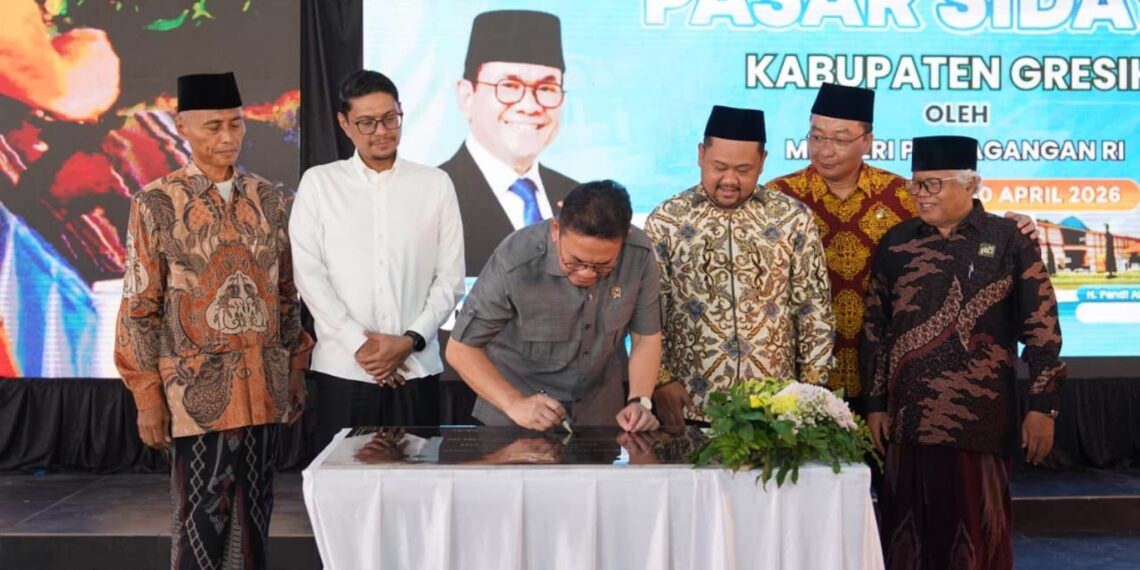 Peresmian Pasar Tematik Industri Sidayu di Gresik