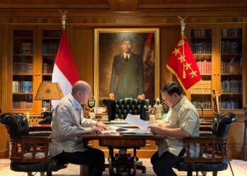 Presiden Prabowo Subianto menerima Menteri Investasi dan Hilirisasi/Kepala Badan Koordinasi Penanaman Modal (BKPM) sekaligus Kepala Badan Pengelola Investasi Daya Anagata Nusantara (BPI Danantara) Rosan Perkasa Roeslani di kediaman pribadinya di Hambalang, Kabupaten Bogor, Jawa Barat, pada Jumat (24/04/2026.(Foto: Setneg)