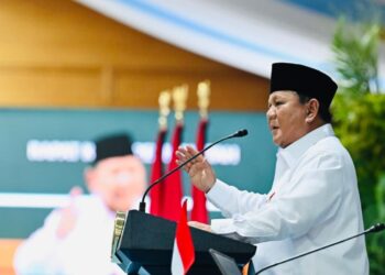 Presiden Prabowo memberikan taklimat di hadapan seluruh pejabat Eselon I kementerian/lembaga, serta para Direktur Utama BUMN yang digelar di Kompleks Istana Kepresidenan Jakarta, Rabu, 8 April 2026.
