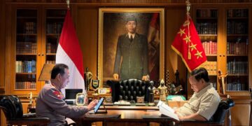 Presiden Prabowo Subianto dan Kepala Kepolisian Negara Republik Indonesia (Kapolri) Jenderal Pol. Listyo Sigit Prabowo di kediaman pribadi Prabowo di Hambalang, Kabupaten Bogor, Jawa Barat, pada Jumat (24/04/2026).(Foto: Setneg)