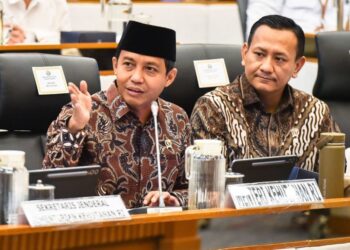 Menteri Kehutanan Raja Juli Antoni dan Wakil Menteri Kehutanan Rohmat Marzuki.(Foto: Humas Kemenhut)