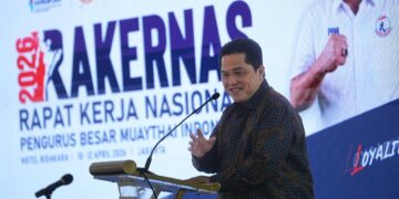 Menteri Pemuda dan Olahraga Republik Indonesia (Menpora RI) Erick Thohir menghadiri Rapat Kerja Nasional (Rakernas) Muaythai Indonesia (MI) di Hotel Bidakara, Jakarta Selatan, Jumat (10/4) pagi.(foto:fajar/kemenpora.go.id)