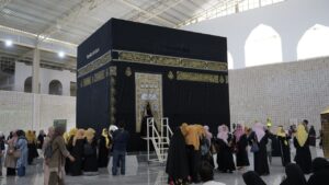 Replika kabah di Plaza Haji Al Qosbah.(Foto: Humas Pemkot Bandung)