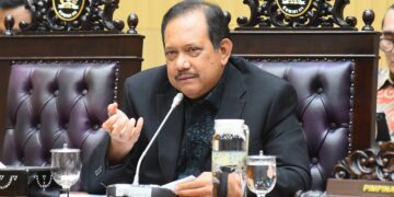 Komisi III DPR RI, Rikdwanto, dalam Rapat Dengar Pendapat Umum (RDPU) Komisi III DPR RI bersama para ahli di Gedung Nusantara II, Kompleks Parlemen, Senayan, Jakarta, Senin (20/4/2026). Foto: Devi/Karisma