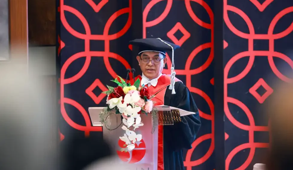 Profesor Riset Ilmu Ekonomi Pertanian, Bidang Agribisnis, Kepakaran Ekonomi Sumber Daya Alam dan Lingkungan, Robert Asnawi.(Foto: Humas BRIN)