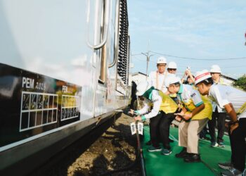 Ujicoba biodiesel B50 pada kereta api.(Foto: Humas ESDM)