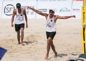 Pasangan tim bola voli pantai putra Indonesia, Bintang Akbar/Sofyan Rachman mampu menembus babak perempat final usai mengandaskan perlawanan Jepang di Asian Beach Games Sanya 2026.(foto:Naif/NOCIndonesia)