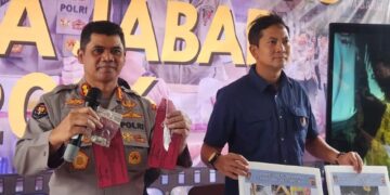 Keterangan pers Ditreskrimsus Polda Jabar terkait pengungkapan sindikat praktik tambang emas ilegal beromzet Rp.5 miliar di kawasan Bukit Pongkor, Kabupaten Bogor.(Foto:Istimewa).