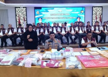 Keterangan pers Ditresnarkoba pengungkapan kasus peredaran narkoba di wilayah hukum Polda Jawa Barat.(Foto:Istimewa).