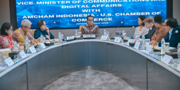 Wamenkomdigi Nezar Patria saat menerima audiensi Amcham - U.S Chamber of Commerce di Kantor Kementerian Komdigi, Jakarta Pusat, Rabu (29/04/2026). Foto: Ahmad Tri Hawaari/Komdigi