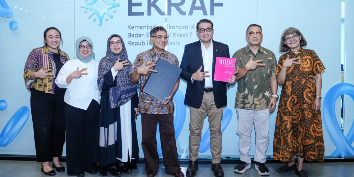 Kementerian Ekonomi Kreatif/Badan Ekonomi Kreatif (Ekraf) siap memfasilitasi penyusunan buku ‘Mode Indonesia’.(Dok. Biro Komunikasi Kementerian Ekonomi Kreatif/Badan Ekonomi Kreatif)