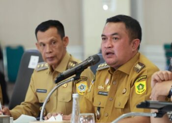 Bupati Bogor Rudy Susmanto (kanan) dan Wakil Bupati Ade Jaro.(Foto: Humas Pemkab Bogor)