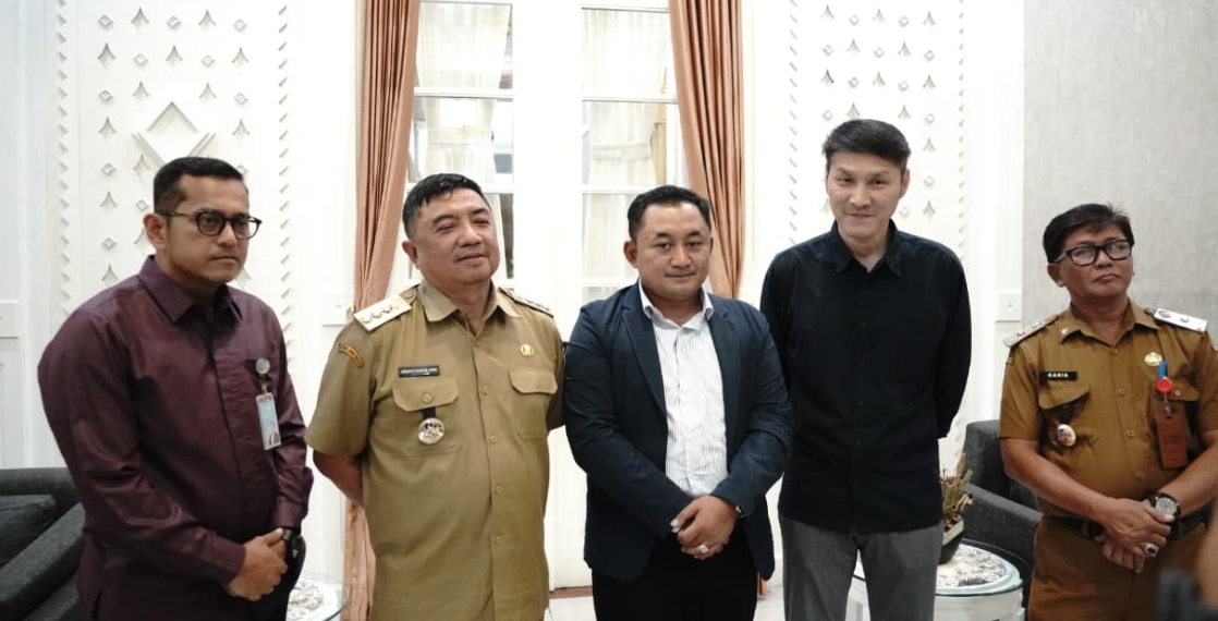Bupati Garut, Abdusy Syakur Amin menerima kunjungan kerja delegasi Kota Shizuoka, Jepang, di Ruang Pamengkang, Kecamatan Garut Kota, Kabupaten Garut, Selasa (26/5/2026).(Foto: Humas Pemkab Garut)