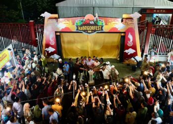 Bupati Bogor, Rudy Susmanto, secara resmi membuka KaBogorFest 2026 di kawasan Gelora Pakansari, Kabupaten Bogor, Jumat (29/5/2026).(Foto: Humas Pemkab Bogor)