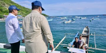 Presiden Prabowo Subianto hadir langsung meninjau Kampung Nelayan Merah Putih Leato Selatan pada Sabtu (09/05/2026).(Foto: Setneg)