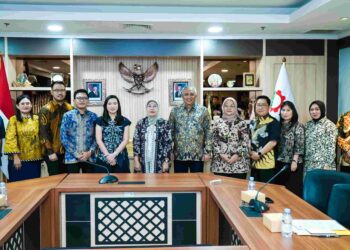 Penandatanganan Nota Kesepahaman antara Direktorat Jenderal Industri Kecil, Menengah, dan Aneka (Ditjen IKMA) Kemenperin dengan PT Daya Intiguna Yasa Tbk (MR.DIY) di Jakarta, Senin (18/5).(Foto: Humas Kemenperin)