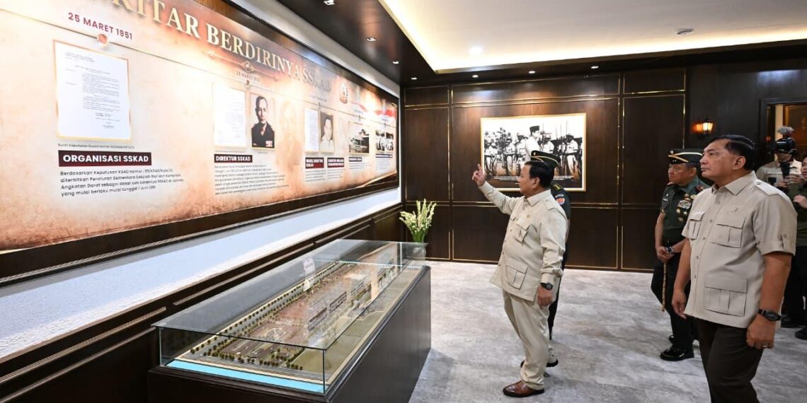 Presiden Prabowo Subianto meresmikan renovasi Museum dan Perpustakaan Sekolah Staf dan Komando Angkatan Darat (Seskoad) di Kota Bandung.(FOTO: Setneg)