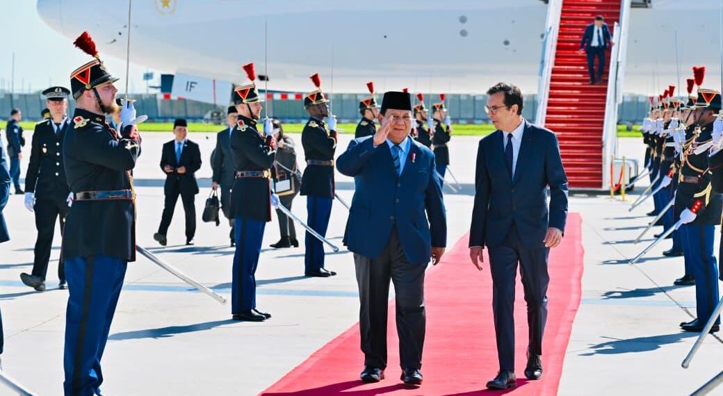 Presiden Prabowo Subianto tiba di Paris Prancis.(Foto: Setkab)