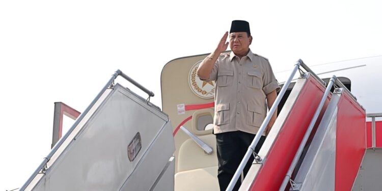 Presiden Prabowo Subianto bertolak menuju Cebu, Filipina, pada Kamis (07/05/2026), dalam rangka menghadiri Konferensi Tingkat Tinggi (KTT) ke-48 ASEAN yang berlangsung pada 7-8 Mei 2026.(Foto: Setneg)