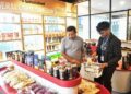 Produk UMKM Sumedang hadir di gerai UMKM wahana eduwisata Chocolatos X-Quest milik Garudafood di Cimanggung.(Foto: Humas Pemkab Sumedang)