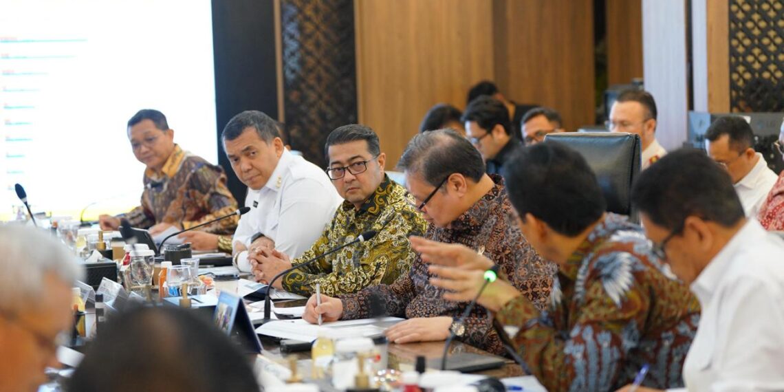 Menteri Ekonomi Kreatif/Kepala Badan Ekonomi Kreatif (Ekraf), Teuku Riefky Harsya, menyatakan bahwa penurunan PPh Royalti ini, merupakan implementasi dari semangat Presiden dalam merespons aspirasi para penulis yang telah diperjuangkan sejak 2017.(Dok. Humas Ekraf)