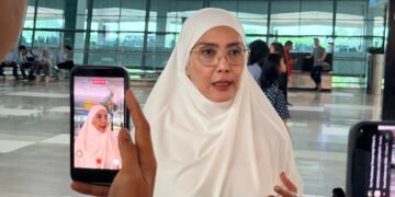 Anggota Tim Pengawas Haji DPR RI, Rieke Diah Pitaloka saat ditemui di Bandara Soekarno Hatta, Jakarta, Senin (18/5/2026). (Foto: Andri/Sari/dpr.go.id)