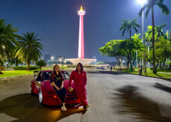 Wamenekraf Irene Umar dan Sung Kang ‘Fast and Furious.(Foto: Dok. Kemenekraf)