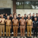 Bupati Garut, Abdusy Syakur Amin, secara resmi melepas kontingen atlet Persatuan Sepakbola Indonesia Garut (Persigar) yang akan berlaga di putaran Nasional Liga 4 di Pasuruan, Jawa Timur.(Foto: Humas Pemkab Garut)