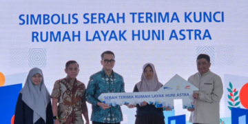 Bupati Garut, Abdusy Syakur Amin, menghadiri kegiatan Serah Terima Rumah Layak Huni (RLH) Astra sekaligus Peresmian Ecobiz Desa Sejahtera Astra (DSA) Garut di Kampung Halimun, Desa Jayamekar, Kecamatan Pakenjeng, Kabupaten Garut, Kamis (28/5/2026).(Foto: Humas Pemkab Garut)
